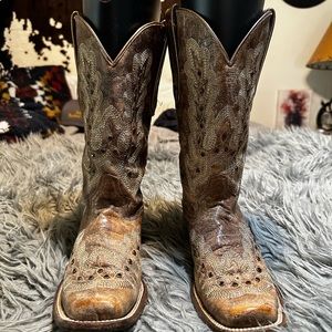 Corral Cowgirl boots. Size 10.